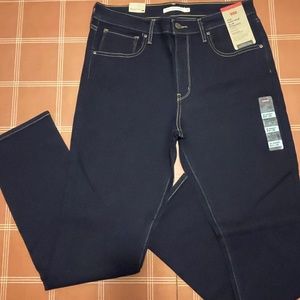 Women’s Levi’s